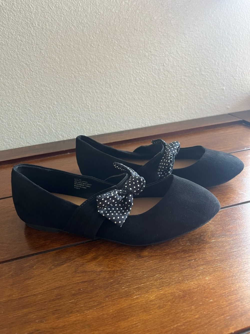 Torrid Black & Polka Dot Bow-Accent Women's Flats 9W